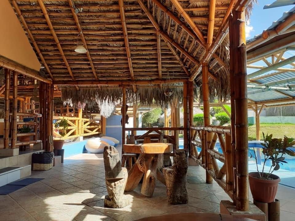 Hosteria La Chorrera Quito Buitenkant foto