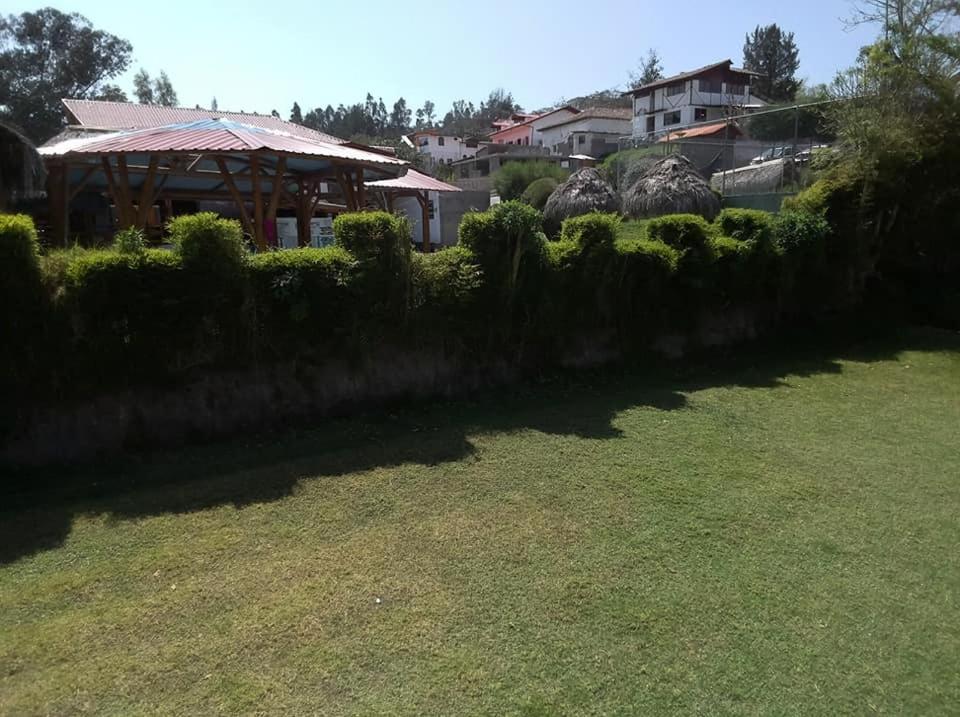 Hosteria La Chorrera Quito Buitenkant foto